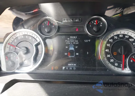 2021 Ram 1500 Classic Warlock 4X4 6'4 Box из США, поврежденный, VIN 1C6RR7GG4MS568536